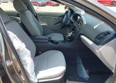 2013 Kia Optima Lx from USA, damaged, VIN 5XXGM4A71DG092701